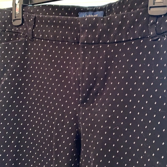 Old Navy Pixie Pants - Picture 2 of 3
